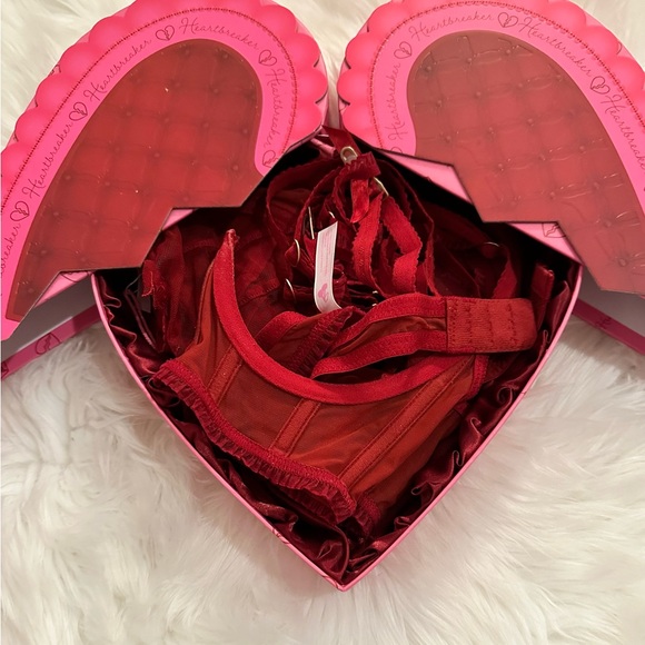 Voight by Valentina Marilyn Set Size Medium - Picture 7 of 7